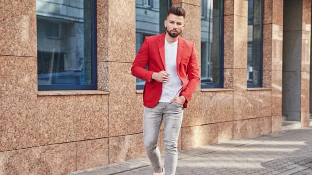 Jak ubrać się na wesele bez garnituru i wyglądać elegancko w każdej sytuacji Jak ubrać się na wesele bez garnituru i wyglądać elegancko w każdej sytuacji