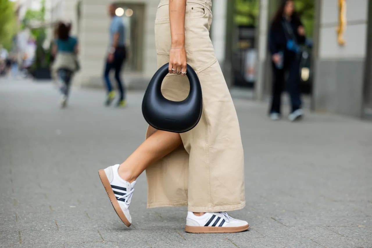 Jakie są teraz modne adidasy? Oto modele, które musisz znać tej wiosny! Jakie są teraz modne adidasy? Oto modele, które musisz znać tej wiosny!